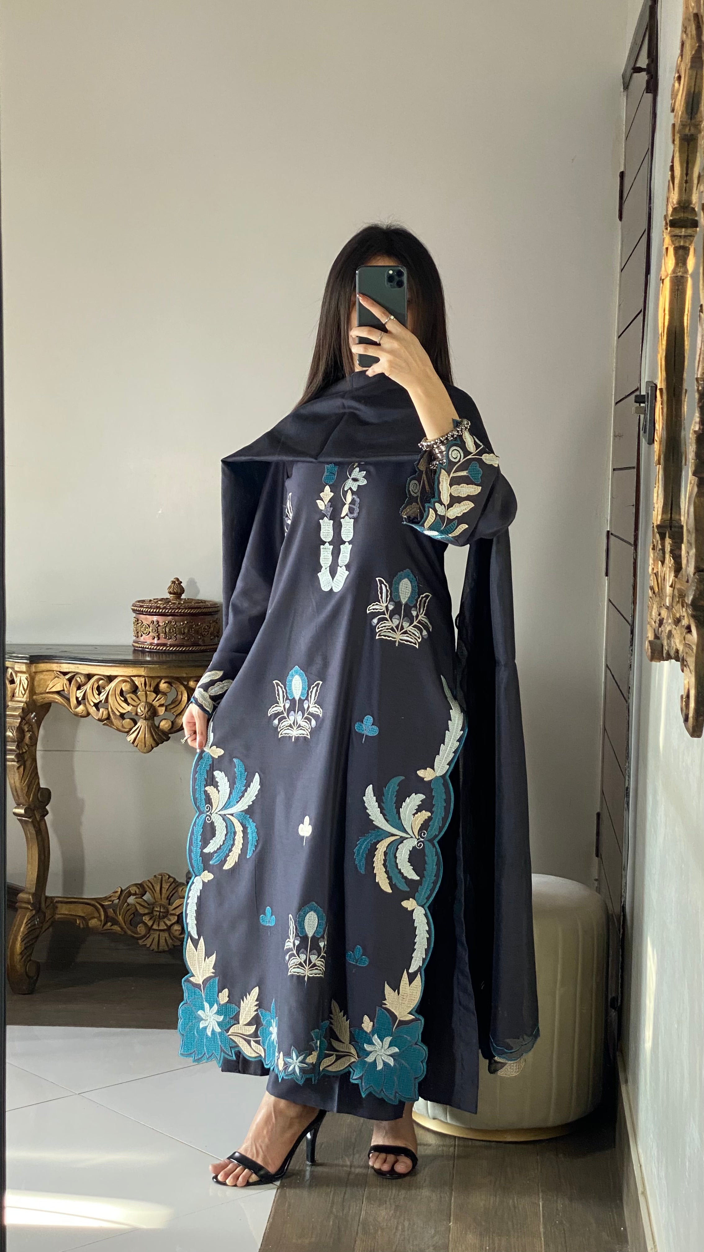 Elegant & Classy Kaftan Style DarkNight Grey