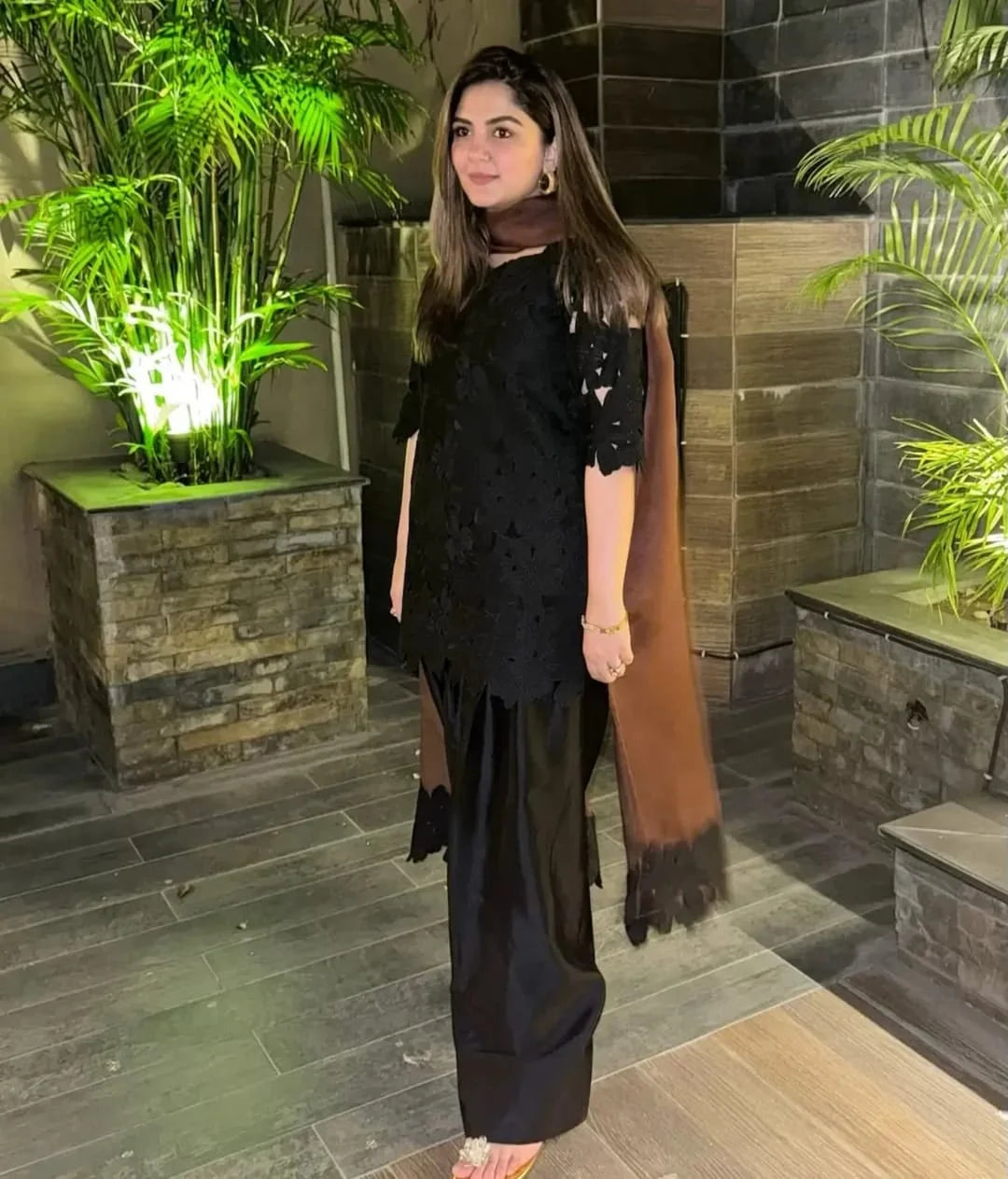 Black Croshia Net Stitched